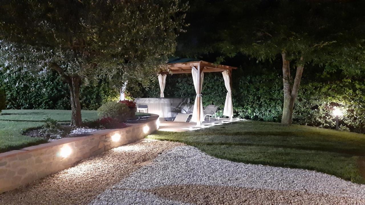 Il Fienile Di Tigliano Villa Vinci Bagian luar foto