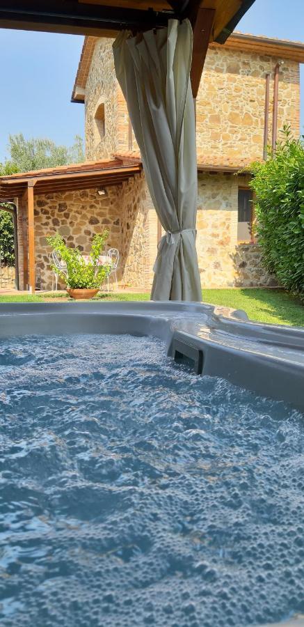 Il Fienile Di Tigliano Villa Vinci Bagian luar foto