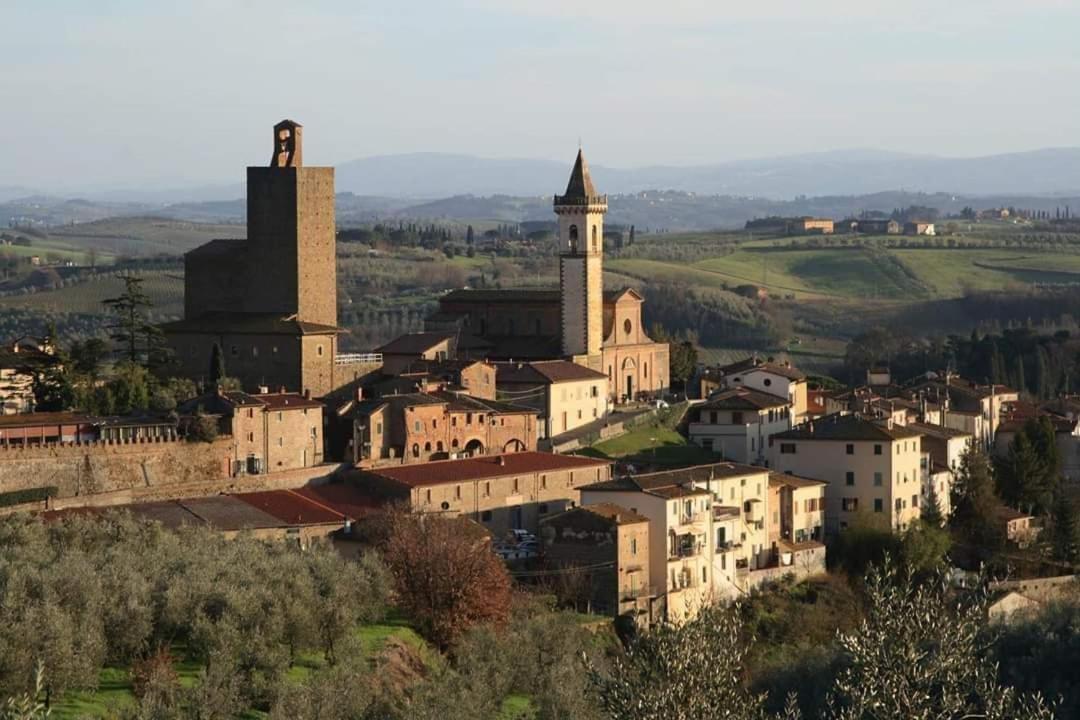 Il Fienile Di Tigliano Villa Vinci Bagian luar foto